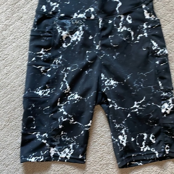 POP fit Athletic Shorts - Picture 11 of 13